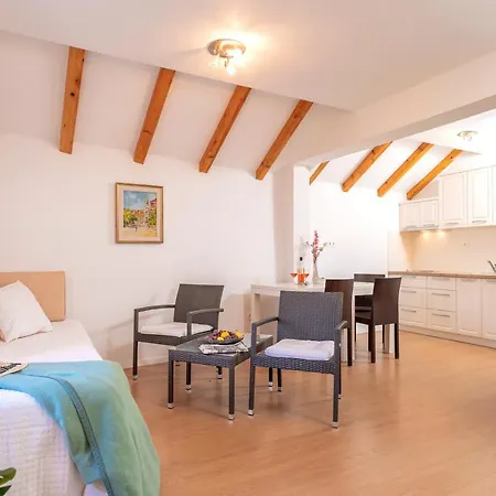 The Bastion - Zf Hvar *