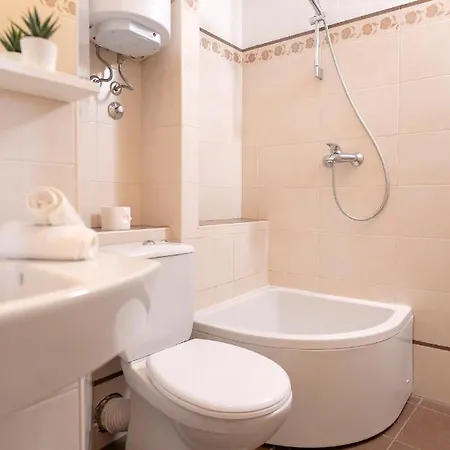 The Bastion - Zf Hvar Апартаменты *