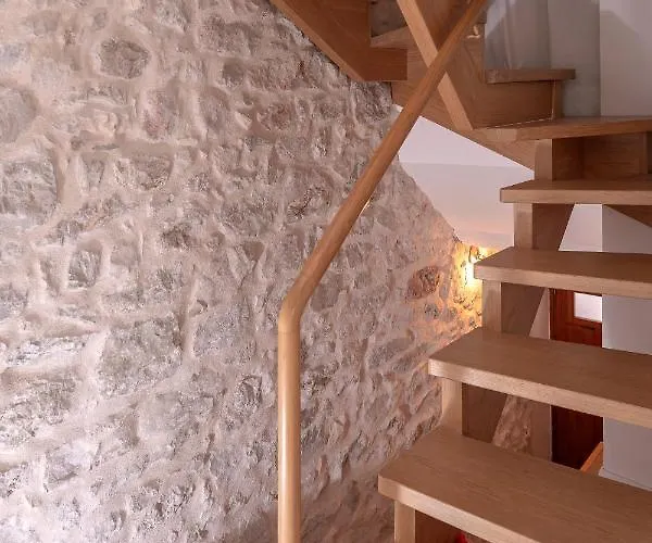 The Bastion - Zf Hvar Apartmán *