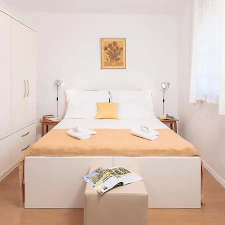 The Bastion - Zf Hvar Apartment Hvar Town