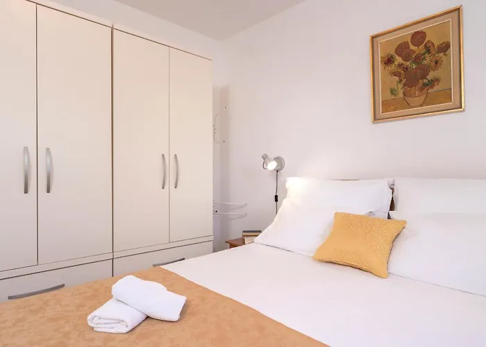 The Bastion - Zf Hvar Apartman