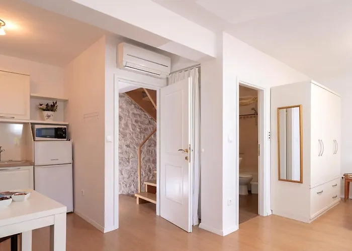 The Bastion - Zf Hvar Apartman Hvar Town